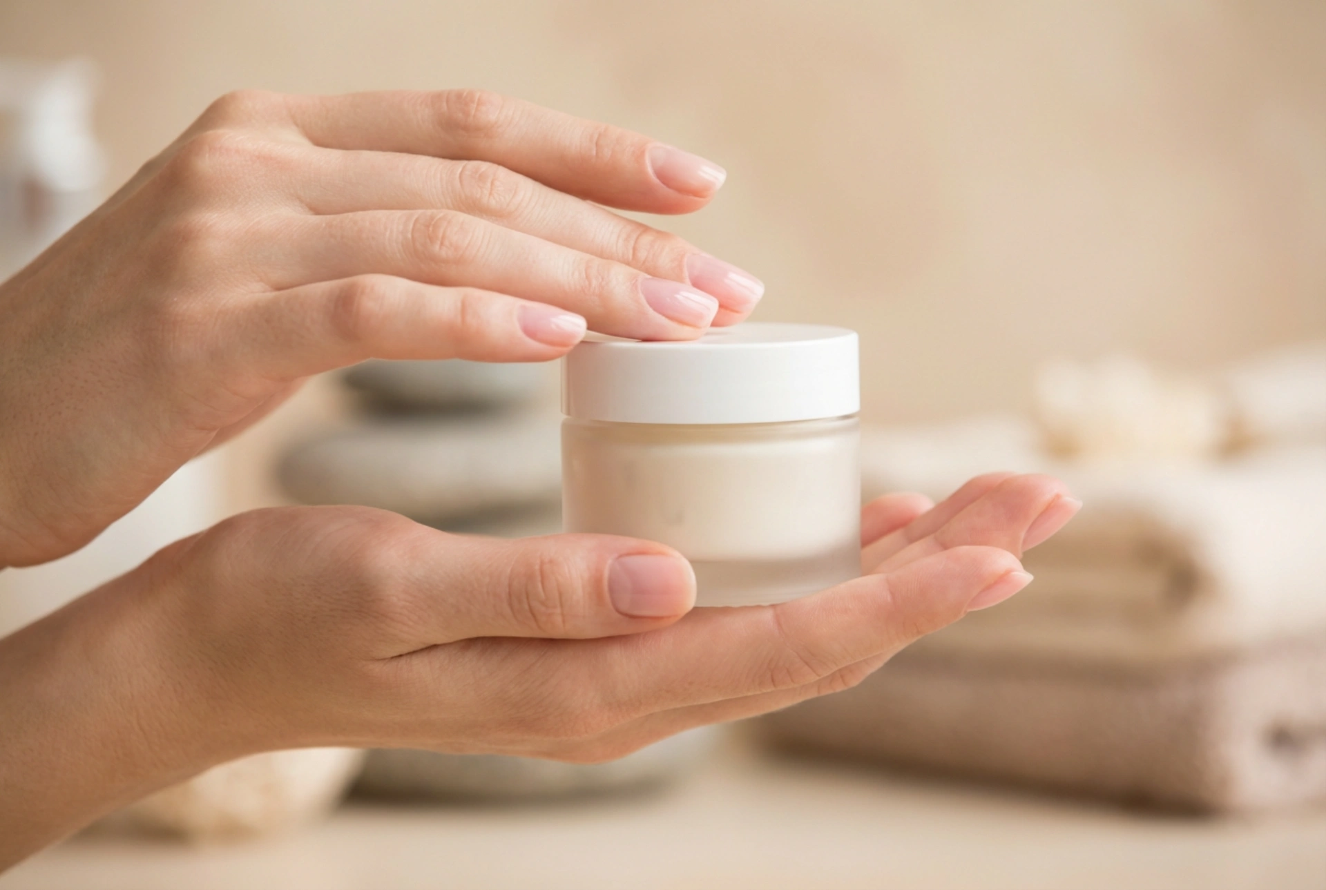 Manicure Giapponese Prima e Dopo: Effetti, Esecuzione e Cura