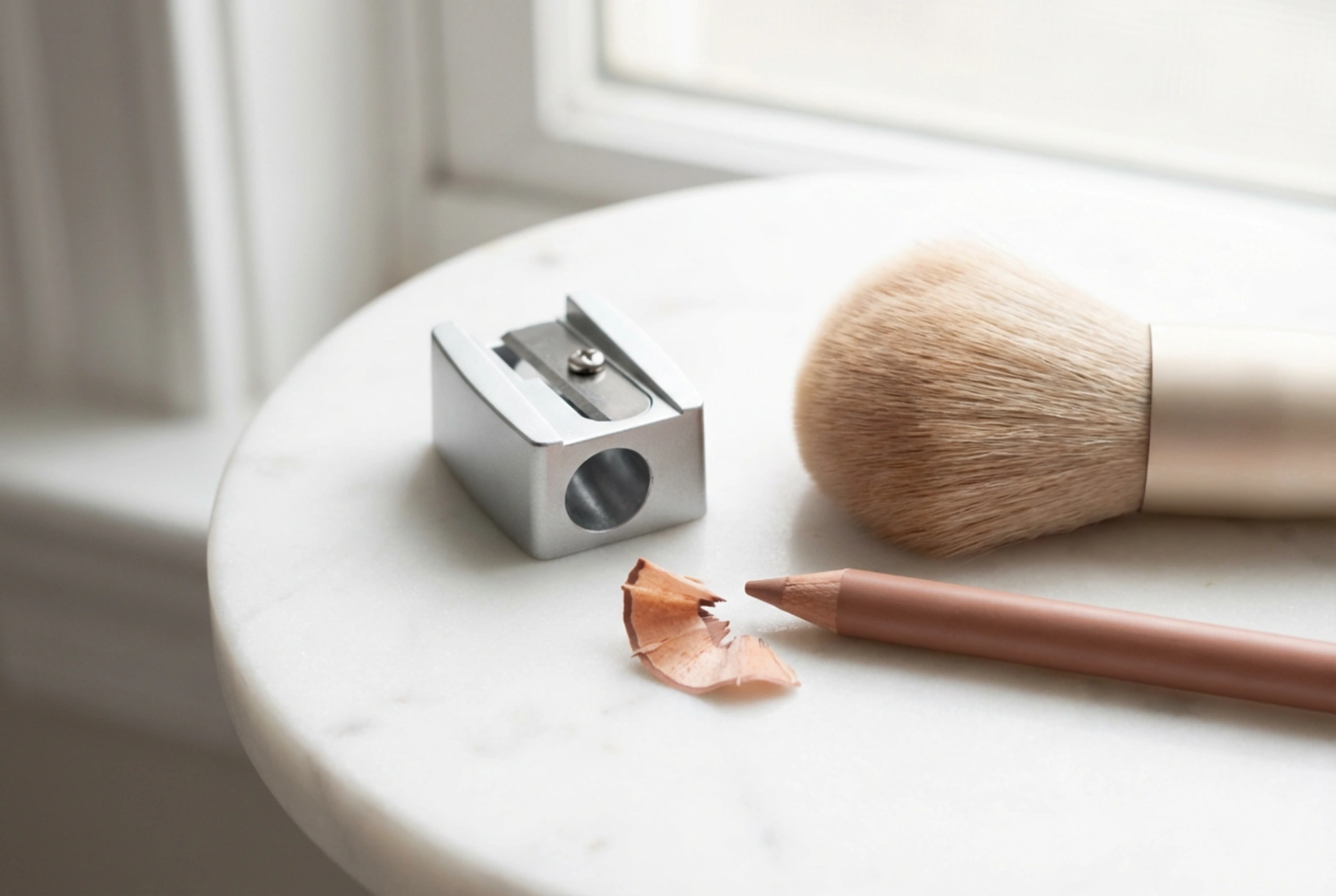 Temperamatite per matita labbra: scelta, igiene e temperaggio sicuro